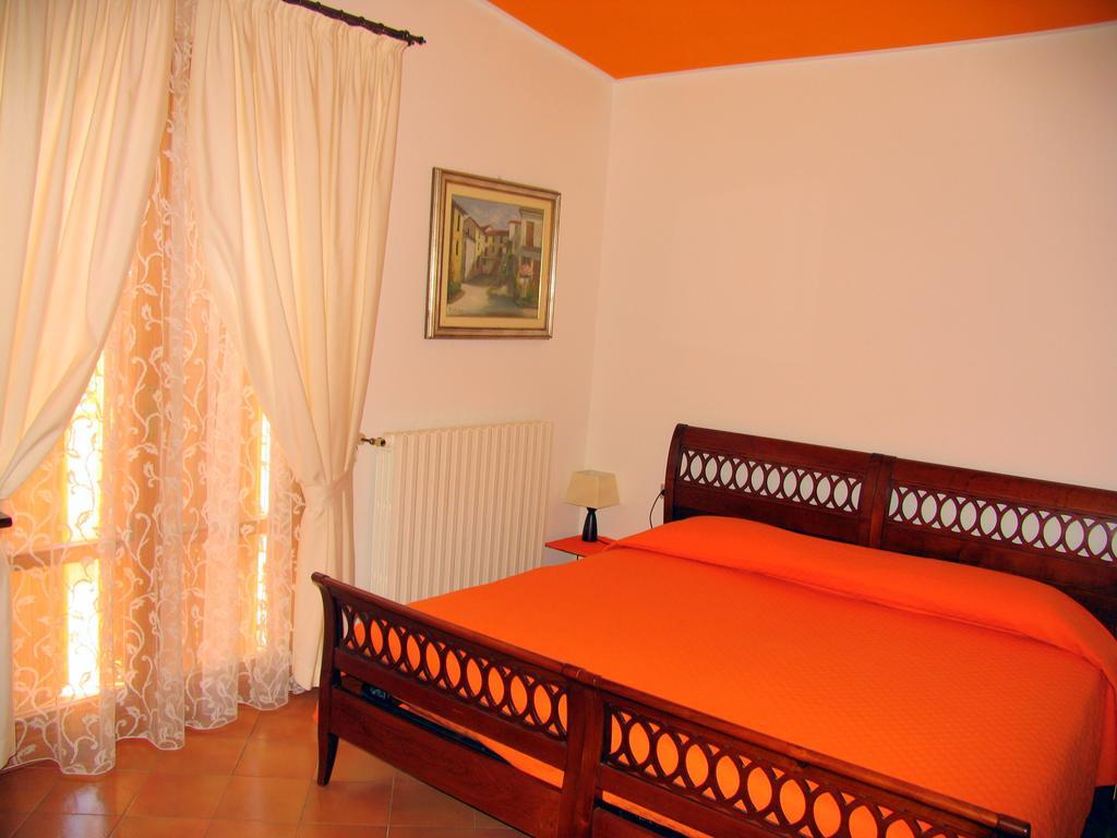 La Casa Dei Boschi Bed & Breakfast San Marino Room photo